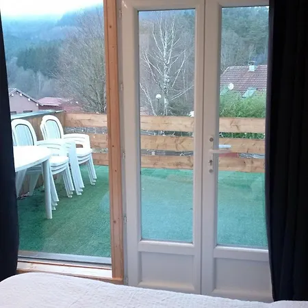 Le Cocon Des 3 Pins * Champenay