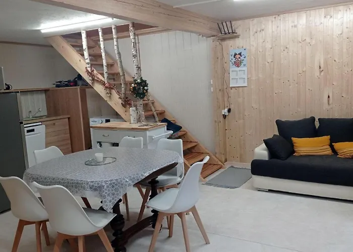 Le Cocon Des 3 Pins Hébergement de vacances