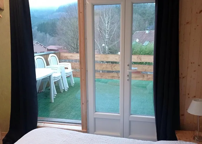 Le Cocon Des 3 Pins * Champenay